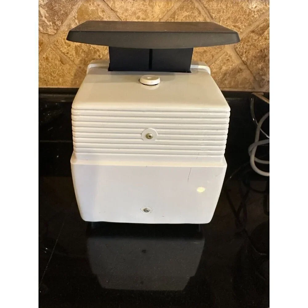 Vintage Hanson Utility Scale 25# Made in USA Plastic White